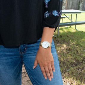 Gold Magnetic Band Fashion Watch